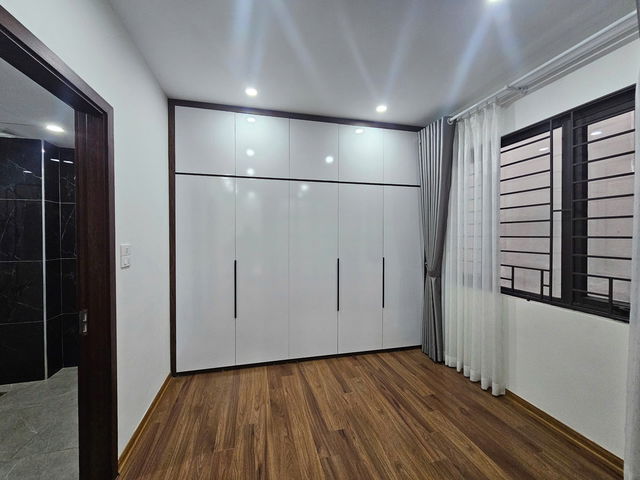 MẶT TIỀN RỘNG - GẦN PHỐ- Ở NGAY- Morning Tận CửaĐàm Quang Trung 42 m2, 5 tầng,mặt tiền 7.4m, 7.2 tỷ. - Ảnh 4