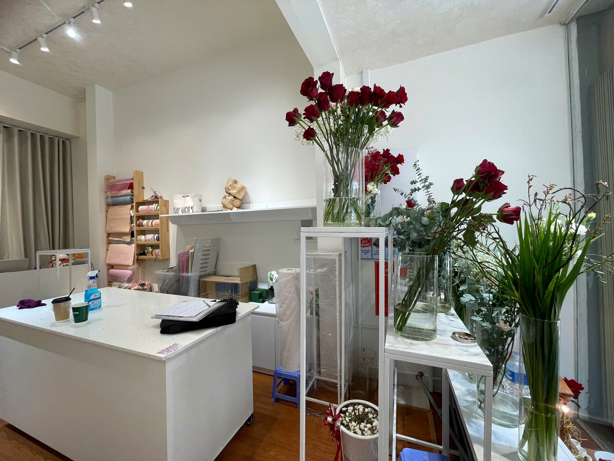 Quận 3  ! SANG NHƯỢNG CH Hoa Tươi  MT vị trí bao đẹp, Tel : 0328752284 ( chính chủ ) - Ảnh 1