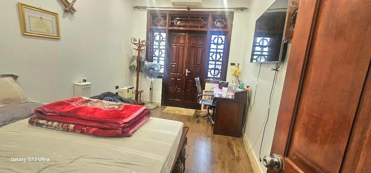 Bán nhà phố Láng Hạ 45m x 5T hai thoáng trước sau, Ngõ nông gần Ô tô -7PN  Giá 10,7 tỷ - Ảnh chính