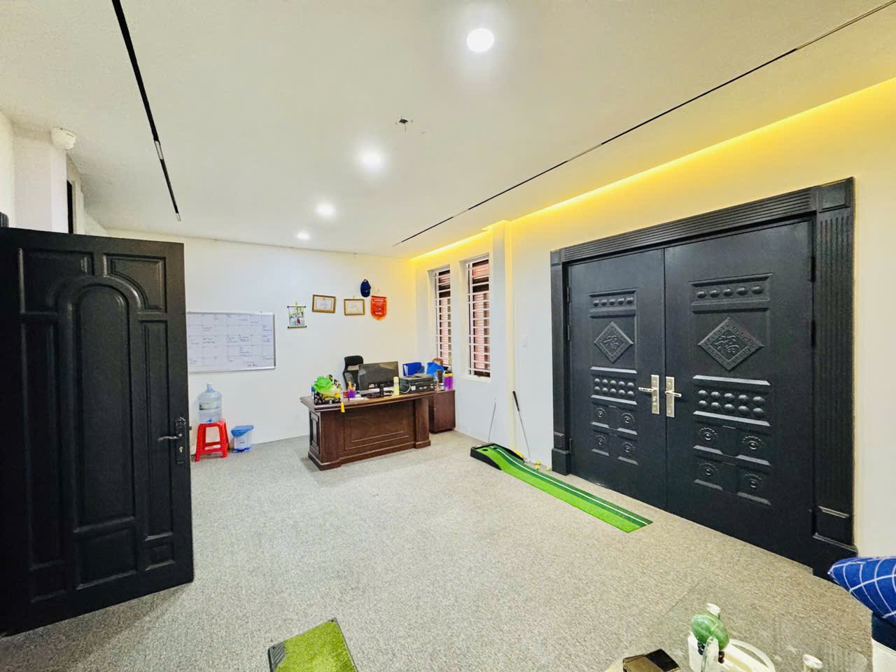 NGỘP BANK BÁN TOÀ NHÀ MT THANG MÁY- CỘNG HÒA -TÂN BÌNH- NGANG 8M NGAY SÂN BAY- GIÁ 36 TỶ - Ảnh 4