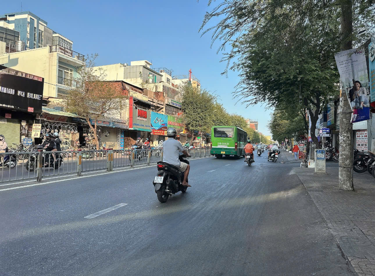 Siêu phẩm MTKD làm showroom ngay ga T3 gần 7m 5L 161m2 Trường Chinh KD đẳng cấp 41 tỷ. - Ảnh 1