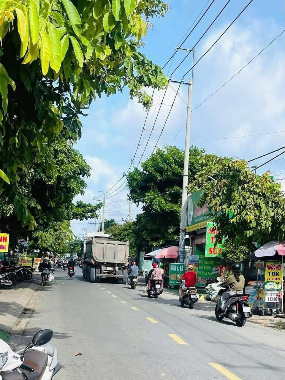 Giảm 3 Tỷ Bán Gấp Biệt Thự Mặt Tiền chợ Bùi Văn Ngữ, Q12 (Ngay Nguyễn Ảnh Thủ) - Ảnh 4