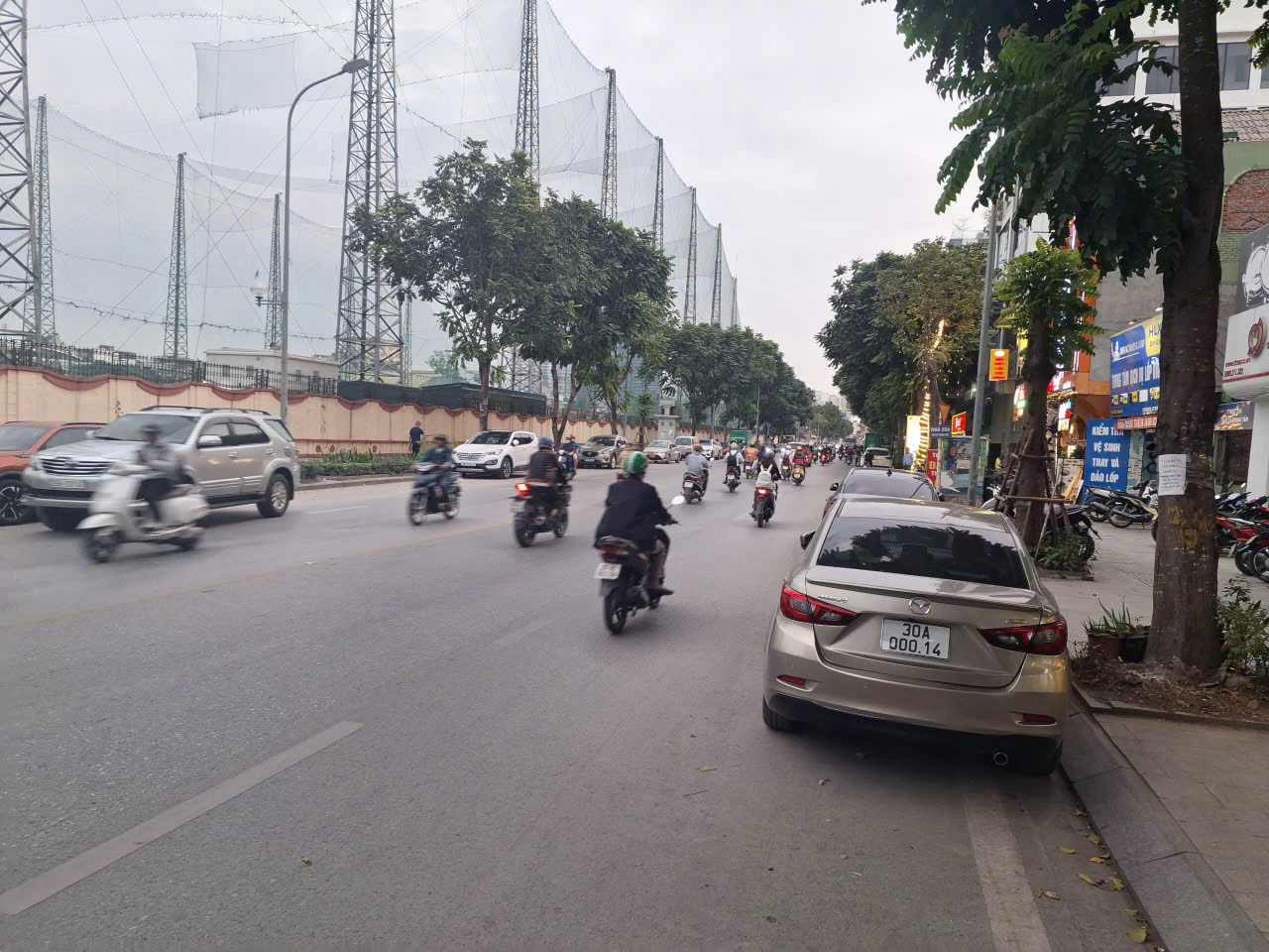 LÊ TRỌNG TẤN 52M 5 TẦNG 2 MẶT THOÁNG - MẶT PHỐ VIP - PHÂN LÔ VUÔNG ĐẸP - VỈA HÈ MÊNH MÔNG - KINH - Ảnh chính