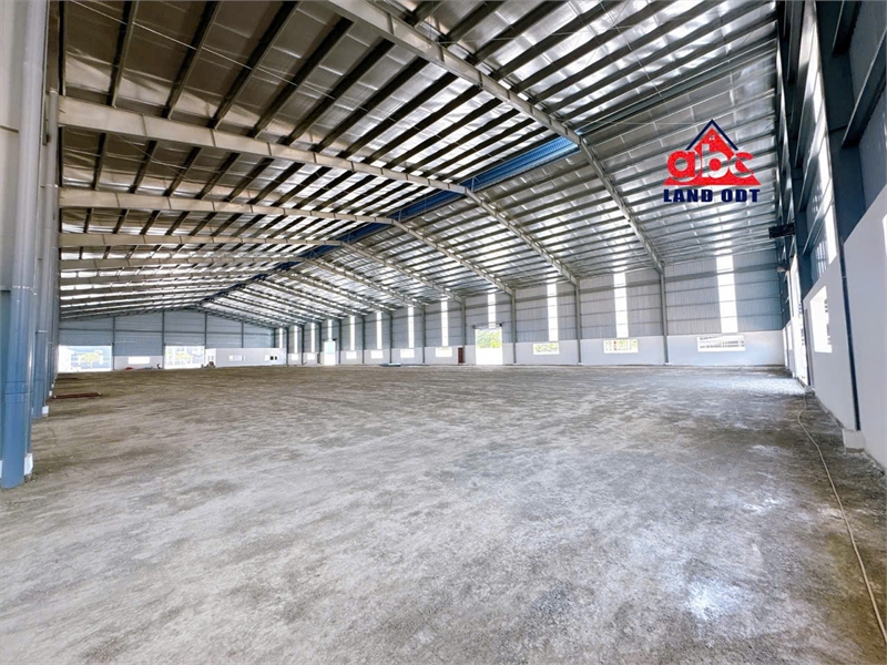 XT236 nhà xưởng kết cấu khung thép kiên cố sẵn xưởng trống bàn giao đi vô hoạt động liền - Ảnh 1