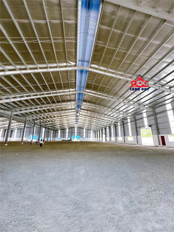 XT236 nhà xưởng kết cấu khung thép kiên cố sẵn xưởng trống bàn giao đi vô hoạt động liền - Ảnh 2