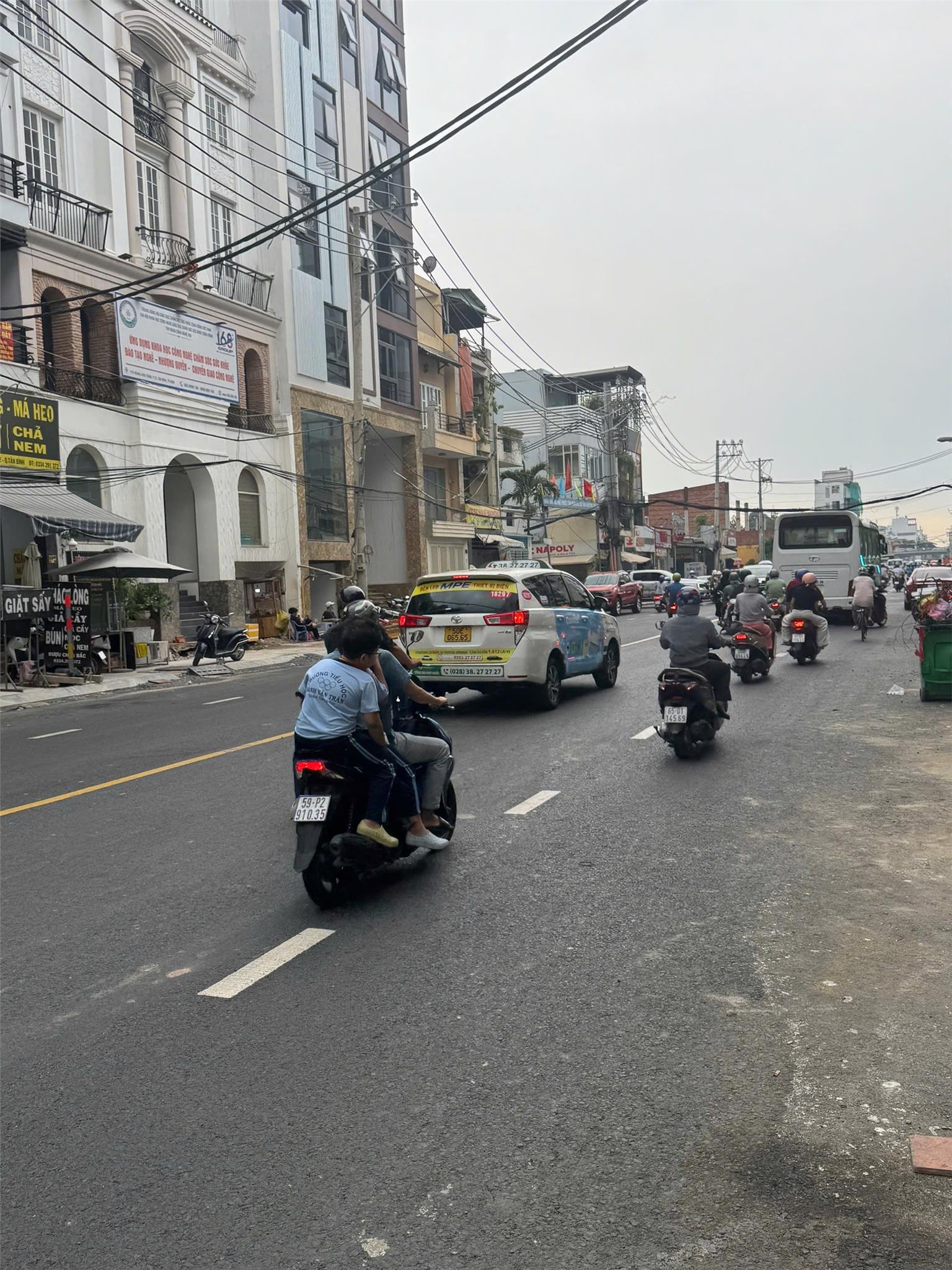 **Bán nhà mặt tiền Lạc Long Quân, phường 10, Tân Bình; 4*19 - 15,7 tỷ - Ảnh 4