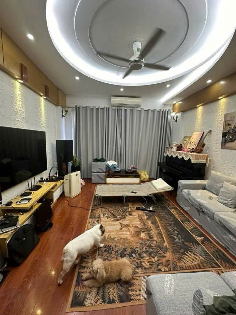 Bán nhà Nguyễn Thái Học , Ba Đình , HN . DT 115M2 , 4Tầng , MT 4m .  GIÁ 32.4 TỶ - Ảnh chính