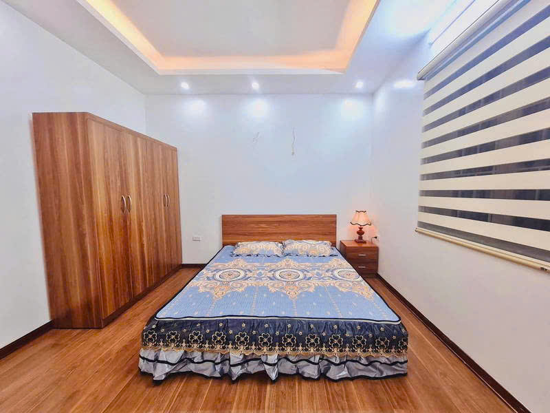 Bán nhà Nguyễn Thái Học , Ba Đình , HN . DT 115M2 , 4Tầng , MT 4m .  GIÁ 32.4 TỶ - Ảnh 2