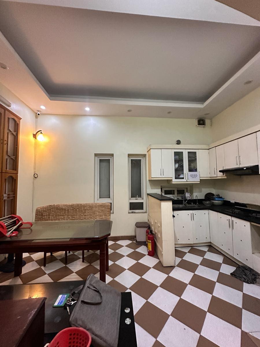Bán nhà dân xây gần Ngã Tư Văn Cao - Thuỵ Khuê. Diện tích 50m, mặt tiền 5m, giá hơn 14 tỷ. - Ảnh 5