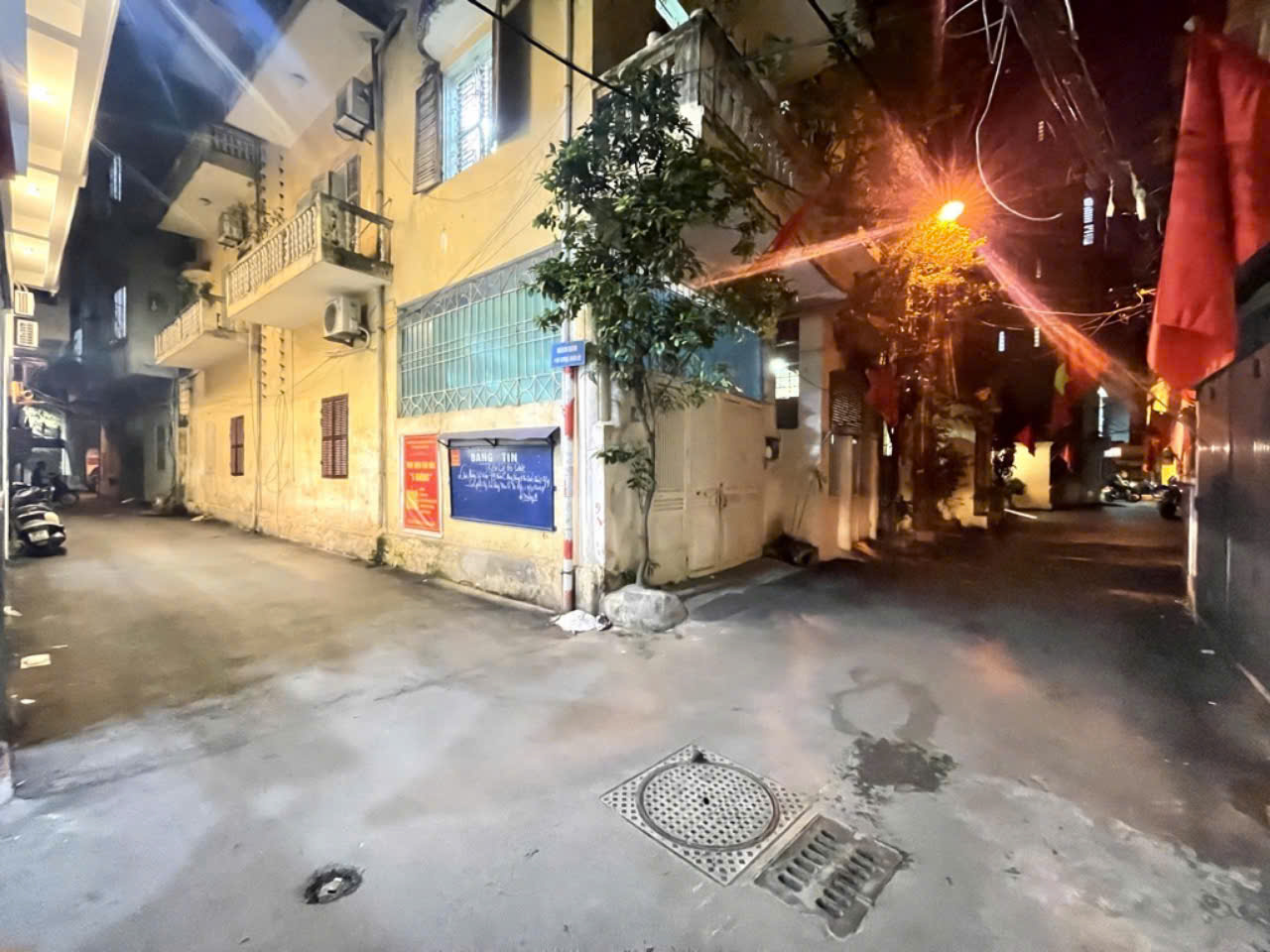 VƯƠNG THỪA VŨ PHÂN LÔ - Ô TÔ ĐỖ CỬA _VÀO NHÀ- NHÀ DÂN XÂY - 10M RA PHỐ _ Ô CHỜ THANG MÁY CÓ THỂ LÊN - Ảnh chính