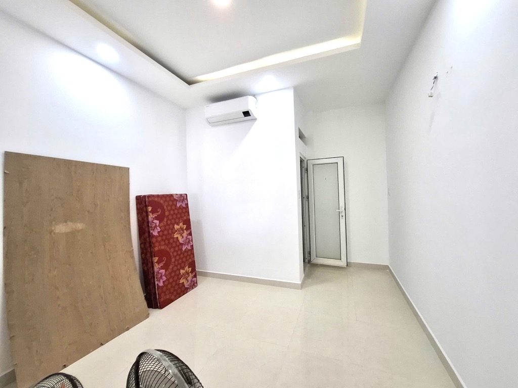 💥 NHÀ ĐẸP QUANG TRUNG - NGAY KHU TRUNG TÂM GV - GẦN UBND QUẬN - HXH - DT 61M² - 2 TẦNG HƠN 5 TỶ - Ảnh 4