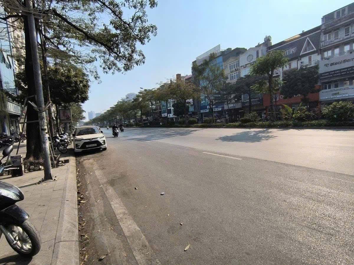 MẶT PHỐ XÃ ĐÀN NHỈNH 27 TỶ,48M2,MẶT PHỐ VÍP,VỈA HÈ ĐÁ BÓNG,KINH DOANH SẦM UẤT 2 MẶT ,CHO THUÊ - Ảnh chính