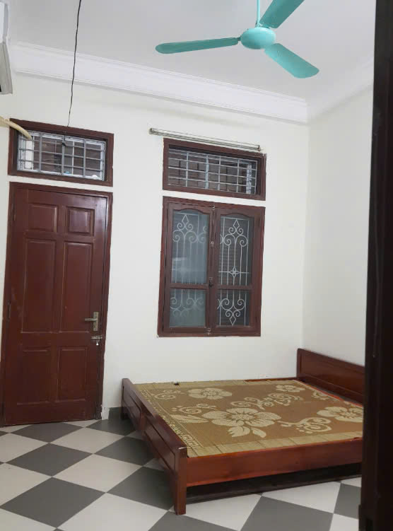 'CHÍNH CHỦ CHO THUÊ TẦNG 1 LÀM MẶT BẰNG KINH DOANH KẾT HỢP PHÒNG Ở TẠI TRUNG HÒA - CẦU GIẤY - HÀ NỘI - Ảnh 2