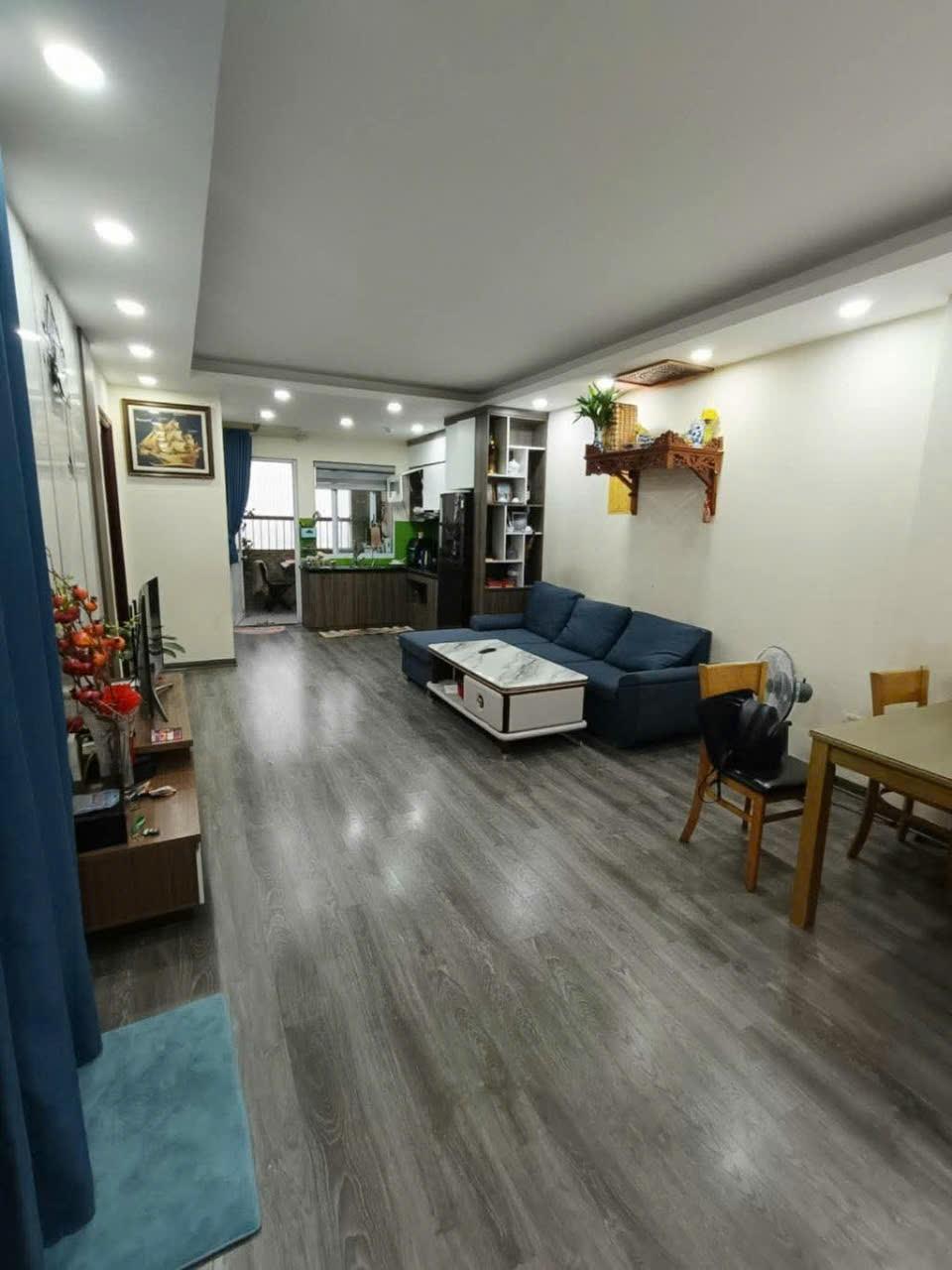 CĂN HỘ ĐẸP - GIÁ TỐT - Chính Chủ Cần Bán Chung Cư CT2a Thạch Bàn, Long Biên, Hà Nội - Ảnh chính