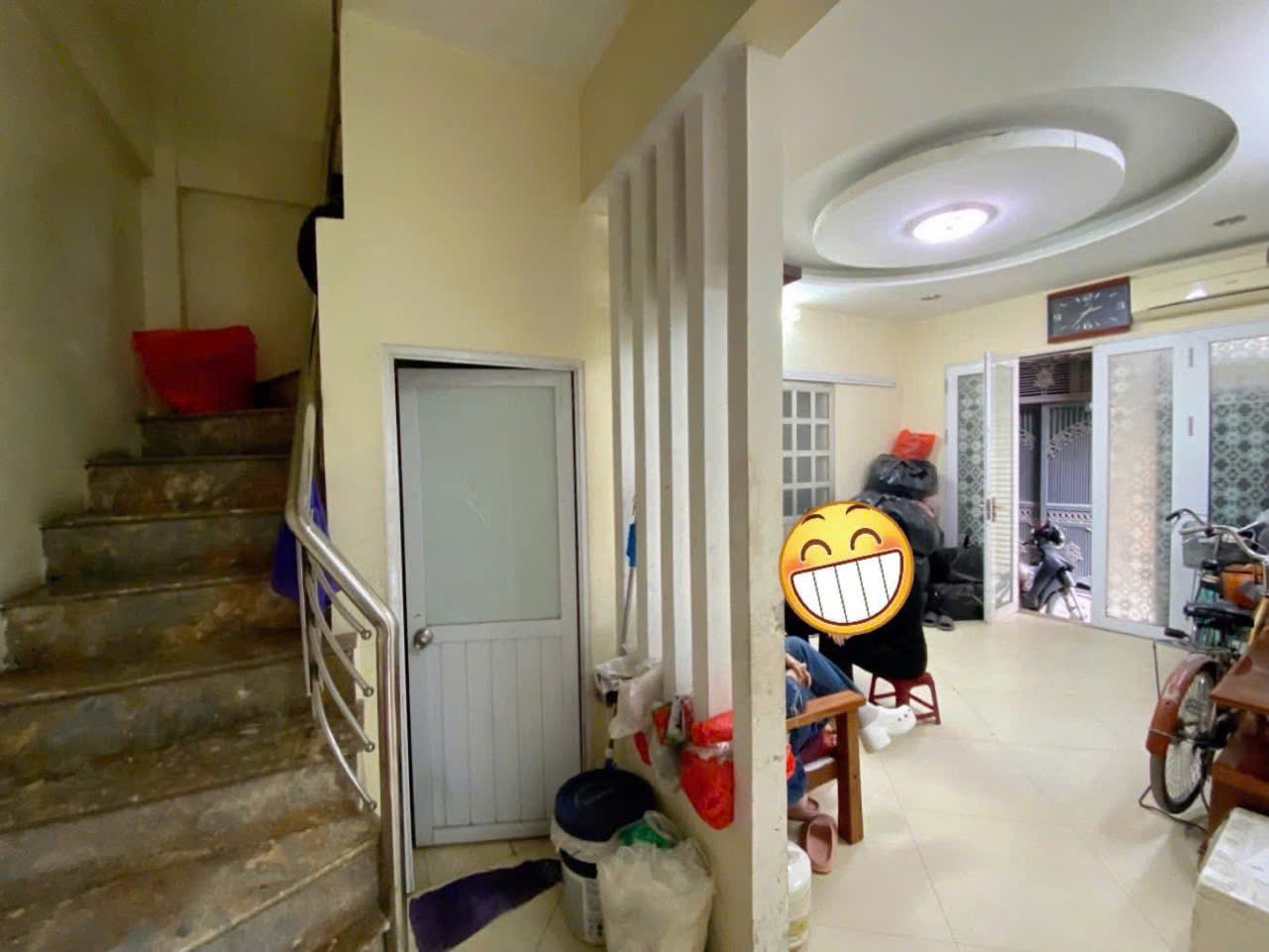 💥 DUY NHẤT 1 CĂN CHỈ 6 TỶ  PHỐ LÁNG HẠ , MẶT NGÕ TO THÔNG, KINH DOANH - LÔ GÓC - KHU VIP  Mô tả: + - Ảnh chính