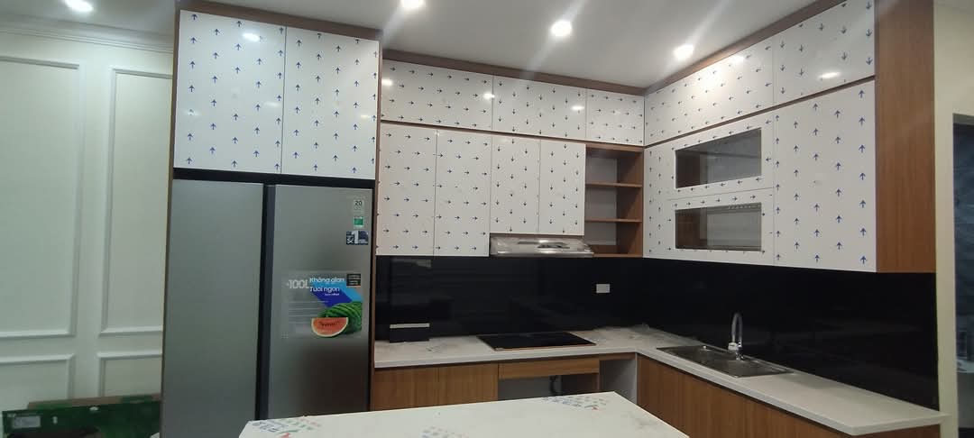 BÁN NHÀ ĐƯỜNG NGUYỄN VĂN HUYÊN CẦU GIẤY, Ô TÔ 7 TẦNG KINH DOANH. DT 45M2 GIÁ 18.5 TỶ - Ảnh 1