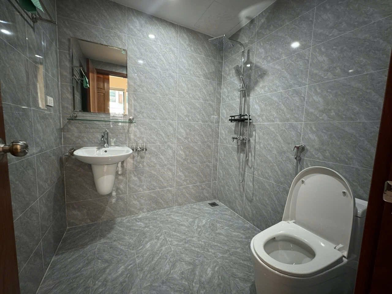BIỆT THỰ LIỀN KỀ TỐ HỮU - AN SINH ĐỈNH - 6 TẦNG THANG MÁY - GIÁ 26 TỶ - Ảnh 4