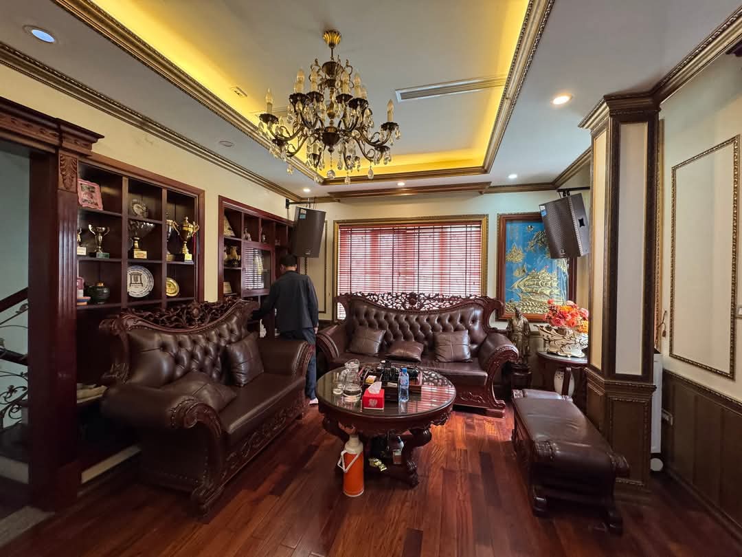 BÁN NHÀ LIỀN KỀ NGÕ 108 NGUYỄN TRÃI THANH XUÂN, VỊ TRÍ ĐẸP SIÊU VIP SIÊU HIẾM AN SINH ĐỈNH. - Ảnh 4