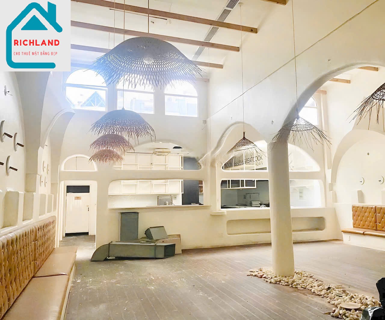 Cho Thuê Nhà: 113-115 Lý Tự Trọng, Phường Bến Thành, Quận 1, TPHCM. Giá 8.000$ - Ảnh 1