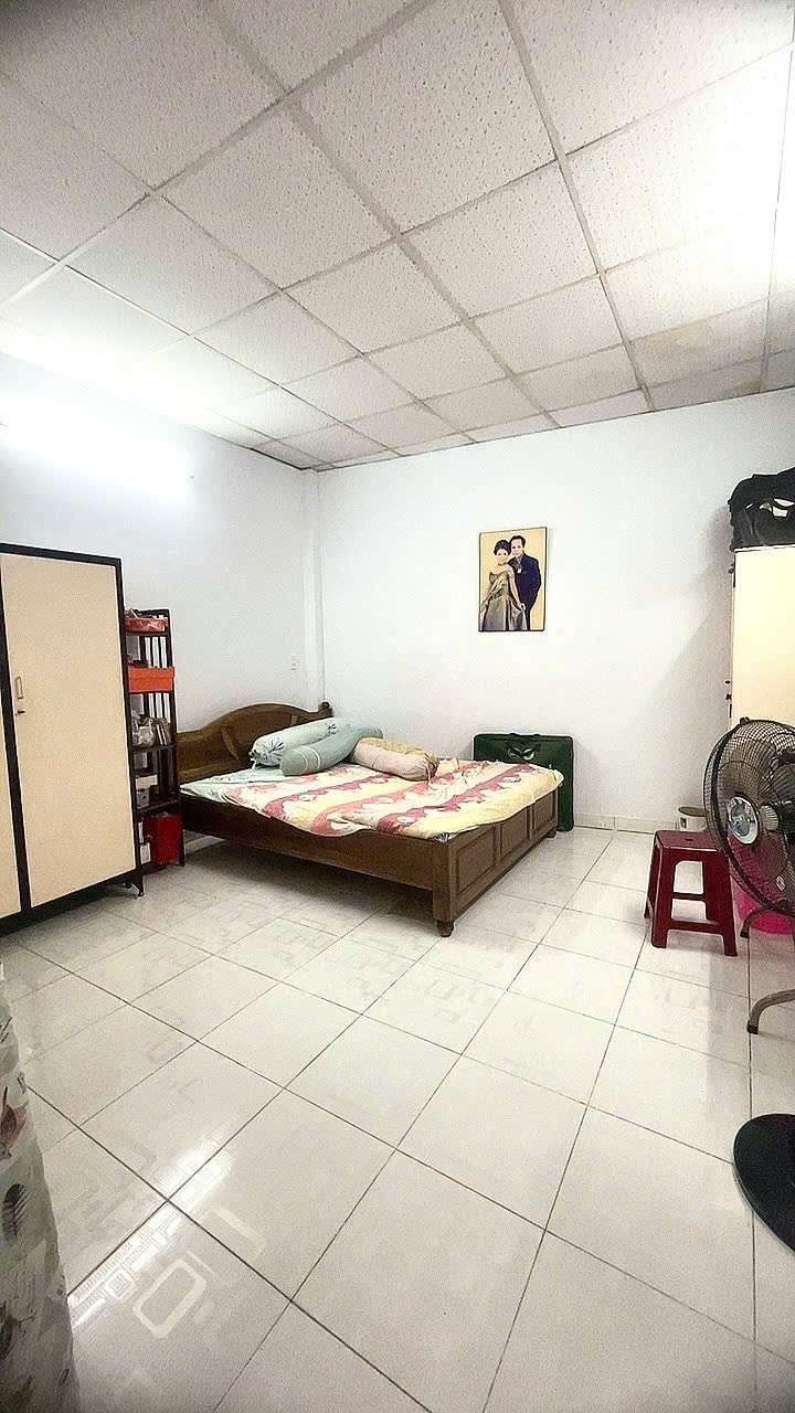 Thơm nhà Lê Trọng Tấn  Tân Phú ngay trường Đại Học Công Thương 50m2,2Tầng Nhỉnh 4tỷ - Ảnh 4