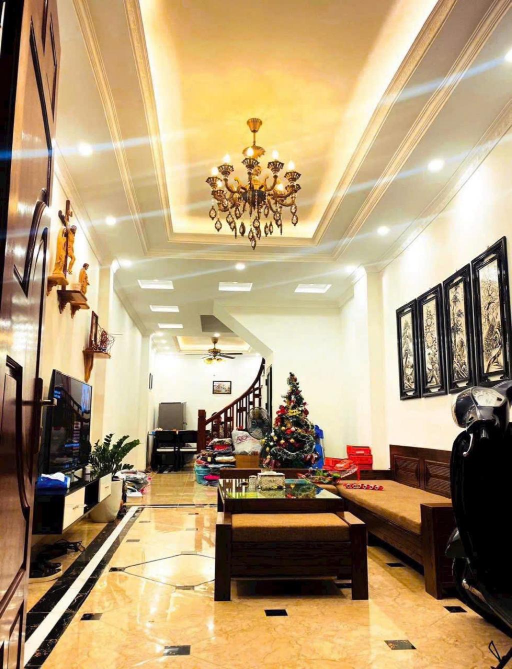 SIÊU PHẨM LÔ GÓC - THIẾT KẾ HIỆN ĐẠI - 5 PHÒNG NGỦ - VỊ TRÍ VÀNG VŨ XUÂN THIỀU, LONG BIÊN! - Ảnh chính