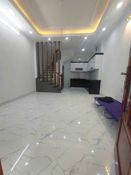 Nhà đẹp Nguyễn Văn Linh hơn 4 tỷ, 30m2, MT 4m, 5 tầng, gần ô tô - Ảnh chính