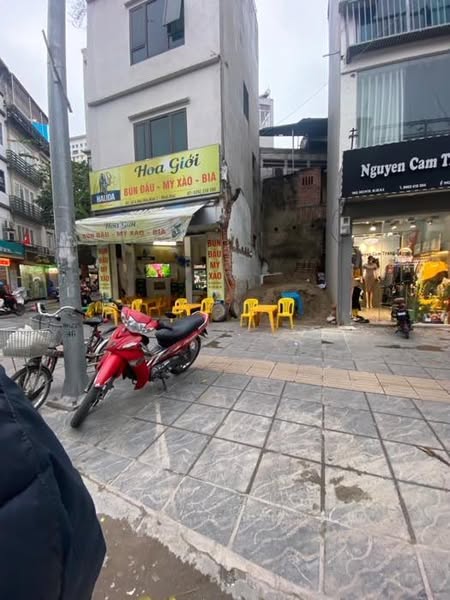 BÁN GẤP ĐẤT ĐẸP HAI BÀ TRƯNG – PHÂN LÔ – GIÁ HẤP DẪN – SỔ CHÍNH CHỦ - GIÁ CHỈ 5.4 TỶ - Ảnh 2