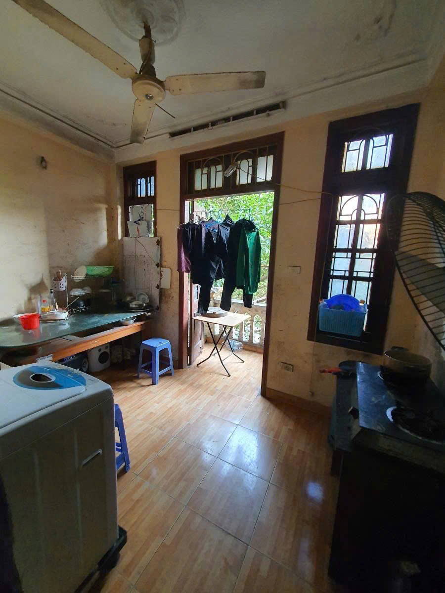 Bán Nhà Mặt Phố Khương Đình. Thanh Xuân. Lô Góc. Ô Tô. Vỉa Hè. DT 30m2. 5 Tầng. Giá 12,9Tỷ. - Ảnh 2