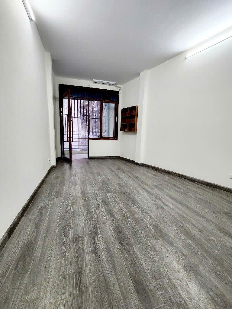 TÔN ĐỨC THẮNG-PHÂN LÔ-HAI THOÁNG-MỚI KOONG-FULL NỘI THẤT-DT36m  x 5 TẦNG, NHỈNH 7 TỶ - Ảnh 2