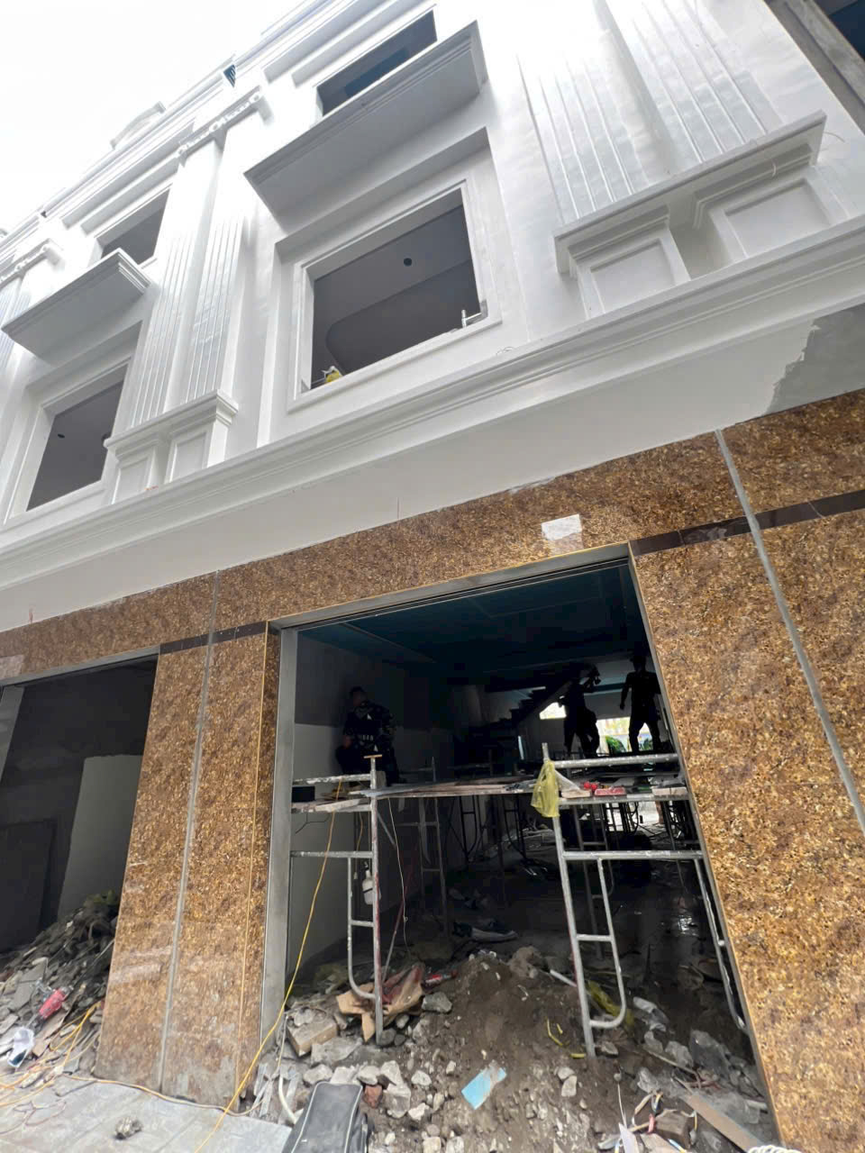 Nhà đẹp tại Chợ Hoa Đằng Hải ,3 tầng mới, vệ sinh khe thoáng sau nhà - Ảnh chính