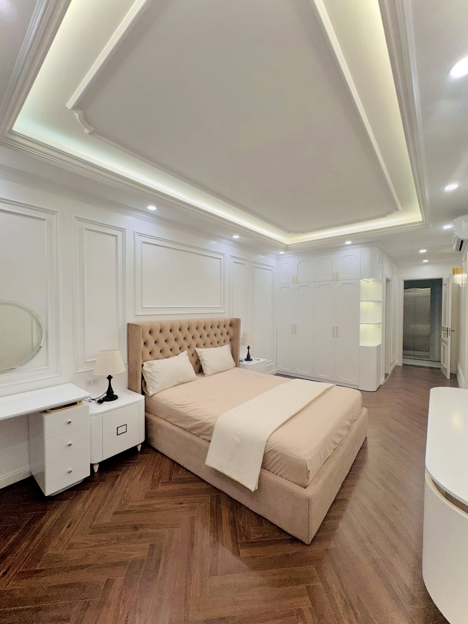 BÁN NHÀ MỚI PHỐ YÊN LẠC HBT- THANG MÁY- LÔ GÓC 2 THOÁNG- Ô TÔ ĐỖ CỬA - 45mX5 TẦNG - 13 TỶ - Ảnh 3