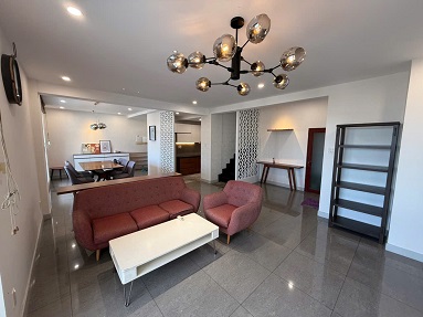 Cho thuê căn Penhouse Hưng Vượng 2, 160m2, 2 lầu, 3pn 2wc - Ảnh chính