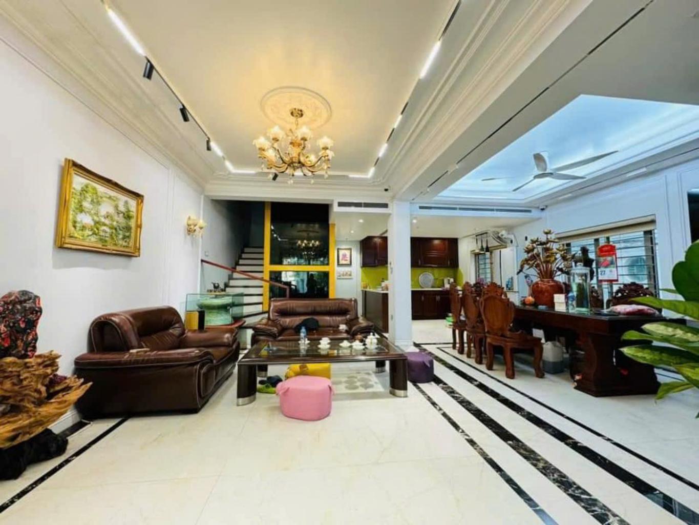 Biệt thự Tây Hồ sân vườn gara ô tô - lô góc - thang máy - 115m chỉ 25.5 tỷ - Ảnh 2