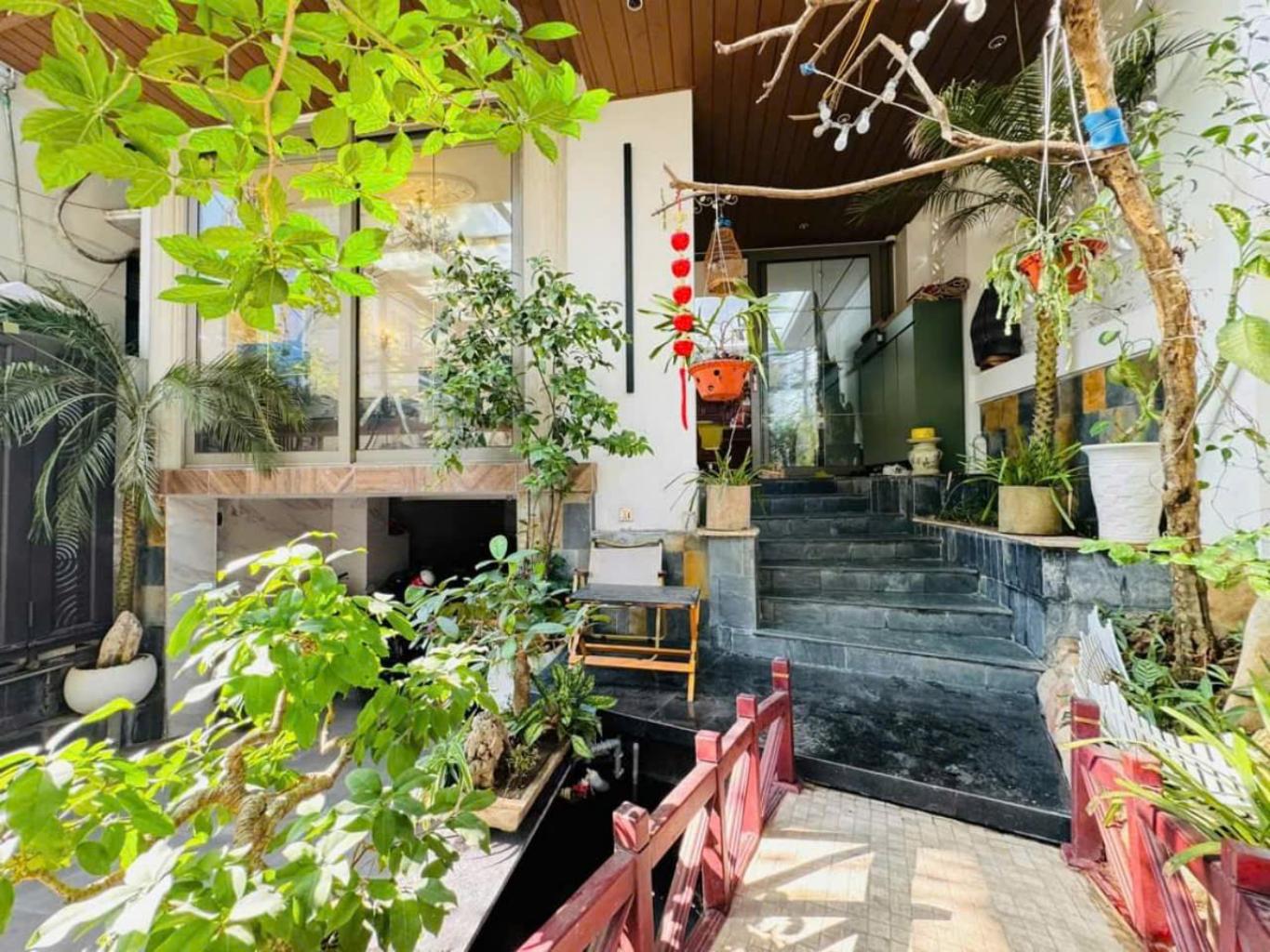 Biệt thự Tây Hồ sân vườn gara ô tô - lô góc - thang máy - 115m chỉ 25.5 tỷ - Ảnh 1