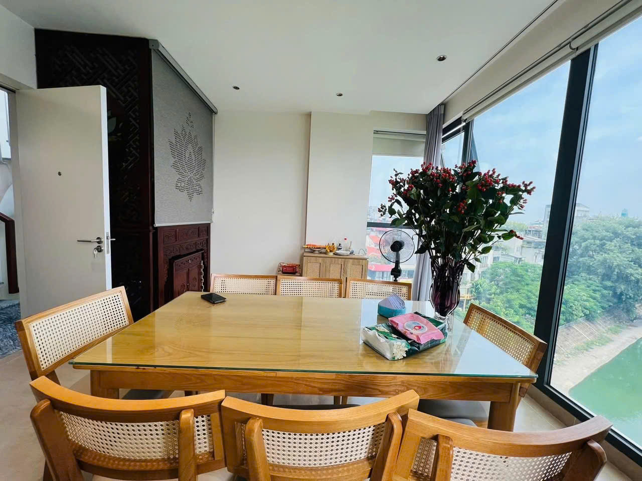MẶT HỒ ĐỐNG ĐA ,7 TẦNG THANG MÁY,VIEWW VƯỜN HOA,2 VỈA HÈ MẶT TIỀN KHỦNG,CHỈ NHỈNH 20 TỶ - Ảnh 2