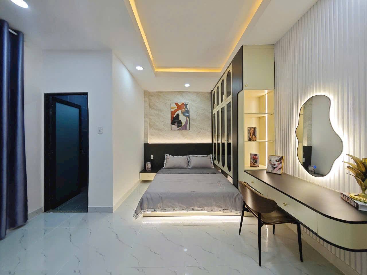 BÁN NHÀ MẶT PHỐ HUỲNH THỊ HAI, Q.12 - 7.5 TỶ - 200M2 - - Ảnh 1
