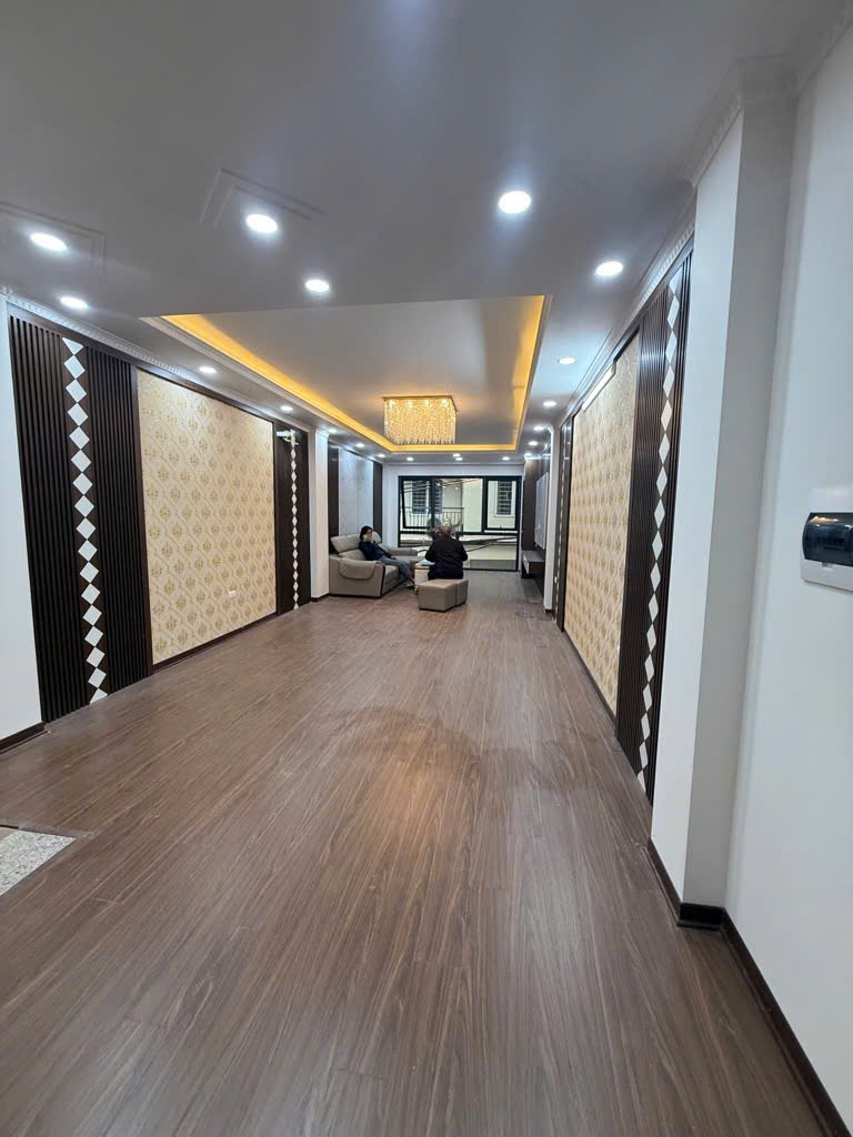 BÁN NHÀ PHAN KẾ BÍNH - LONG LANH - 7 TẦNG THANG MÁY - NGÕ THÔNG KD - DT50M2 - 16,5 TỶ - Ảnh 1