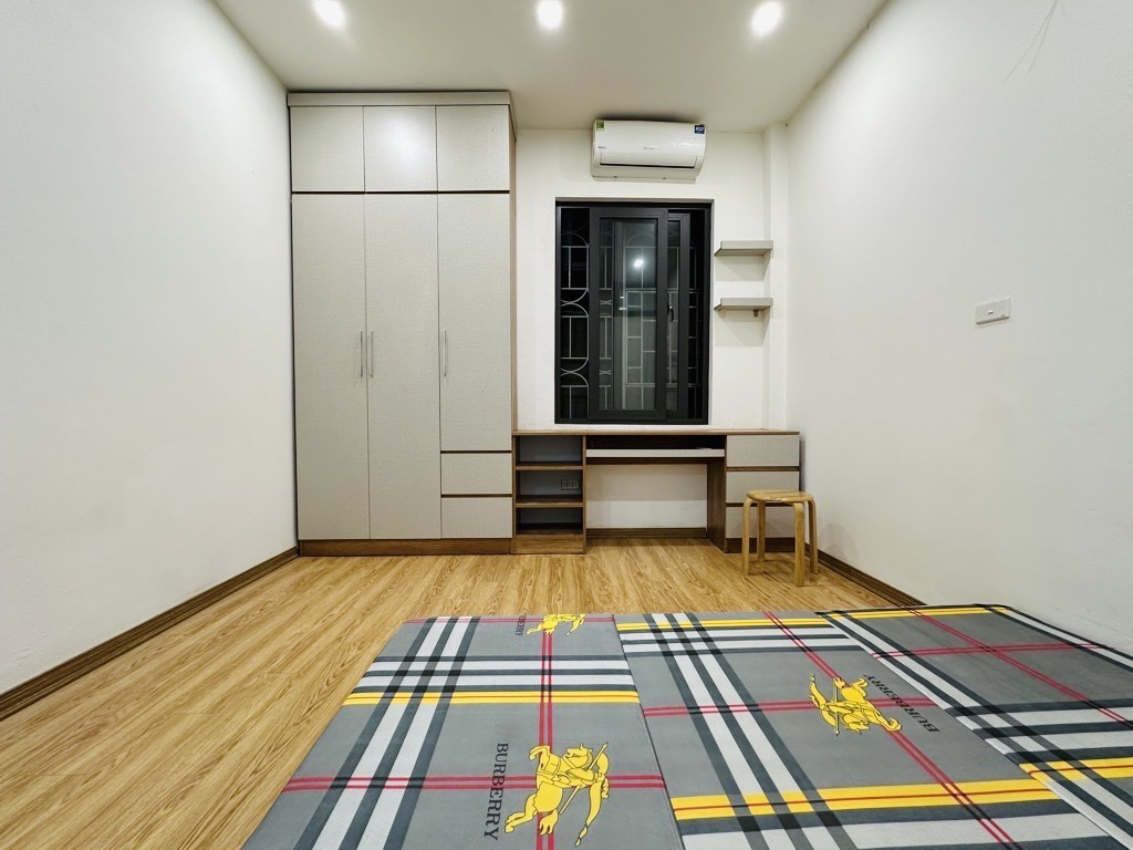 NHÀ ĐẸP ĐỐNG ĐA - 6 TẦNG - GẦN TRƯỜNG C1-2 CÁT LINH,NHIỀU TIỆN ÍCH - GIÁ 5,X TỶ - Ảnh 3