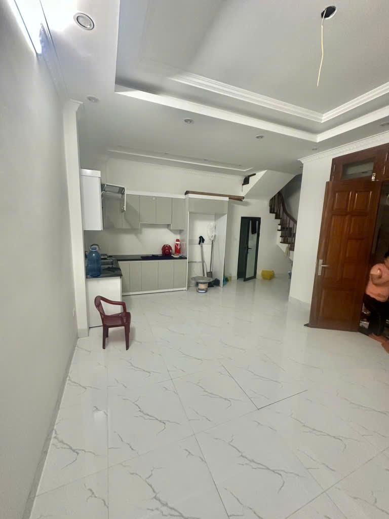 Bán nhà Xã Đàn_Sổ Vuông Đẹp_5 Phòng Ngủ_41mx4T_Giá: 7.1 Tỷ_Lh: 0396935190. - Ảnh 1
