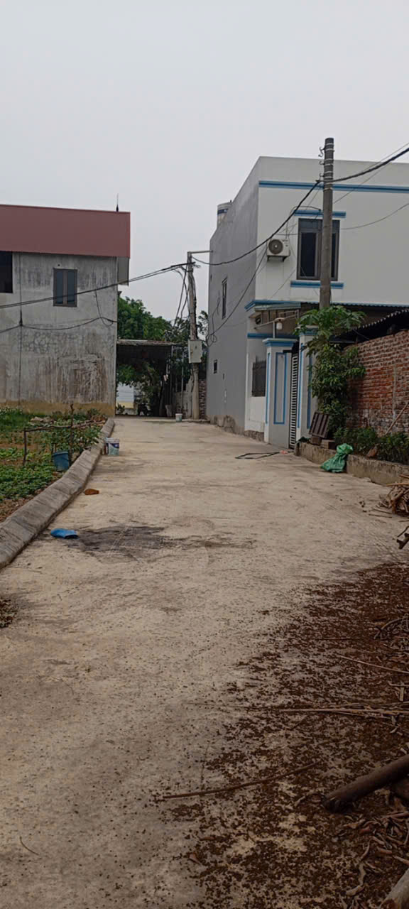 Bán gấp lô 75m Thanh Bình cách ql6 chỉ 300m, giá tốt , ô tô vào tận đất, tiện ích đầy đủ - Ảnh chính