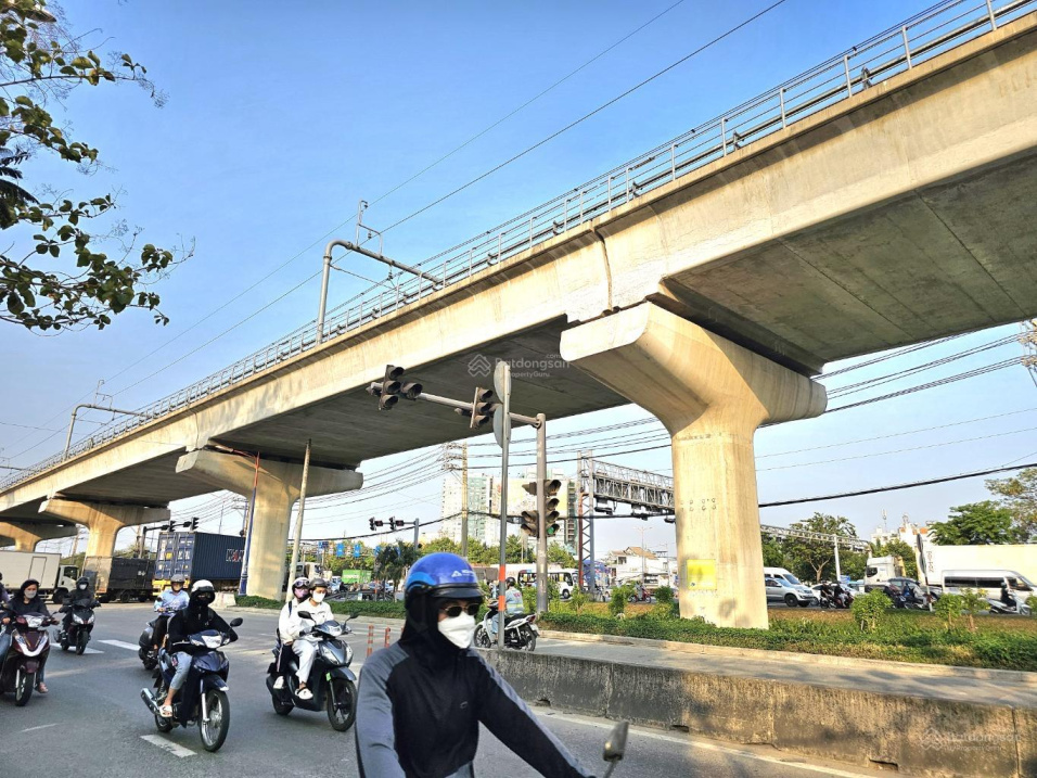 Nhà Tây Hoà,  200m2, ngang 6.8m, ngay Ga Metro, HXH,  CHDV 5 tầng, 10,8 tỷ - Ảnh 4