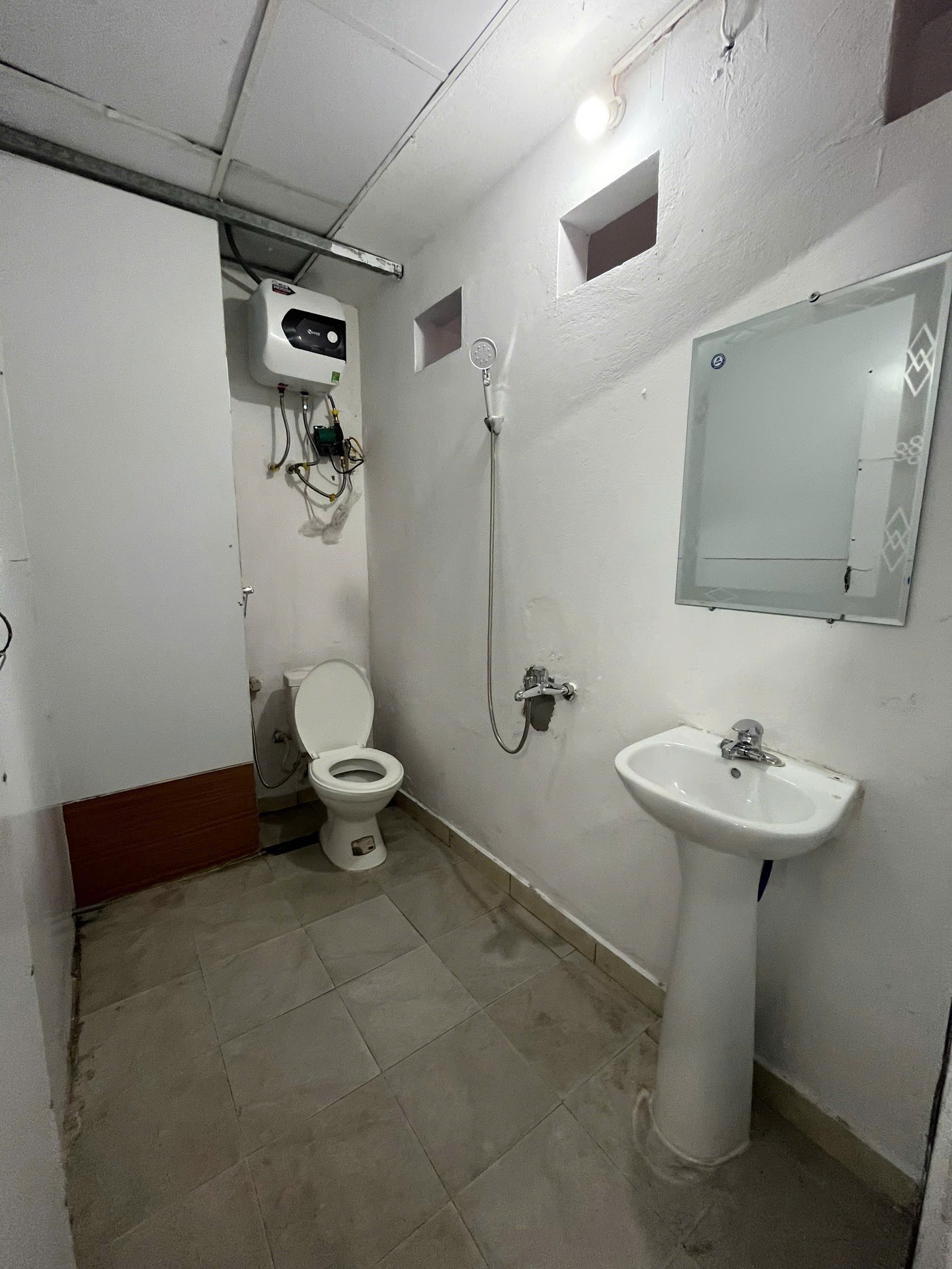 PHÒNG TRỌ KIM HOA - ĐỐNG ĐA - THANG MÁY - WC KK - Ảnh 1