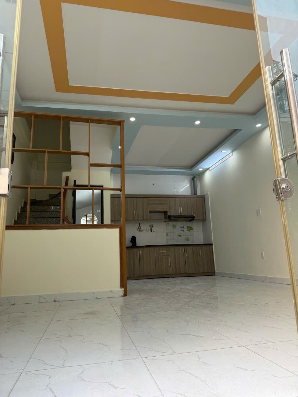Bán nhà 4 tầng đường nhựa rộng 2 Oto tránh nhau ngõ thông ô bàn cờ tại Đồng Hoà - Kiến An - Ảnh 2