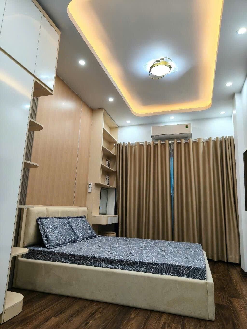 Nhà đẹp Nguyên Hồng - Ba Đình 45m2 x 5 tầng - Gần ô tô dừng đỗ - Đầy đủ nội thất. - Ảnh 2