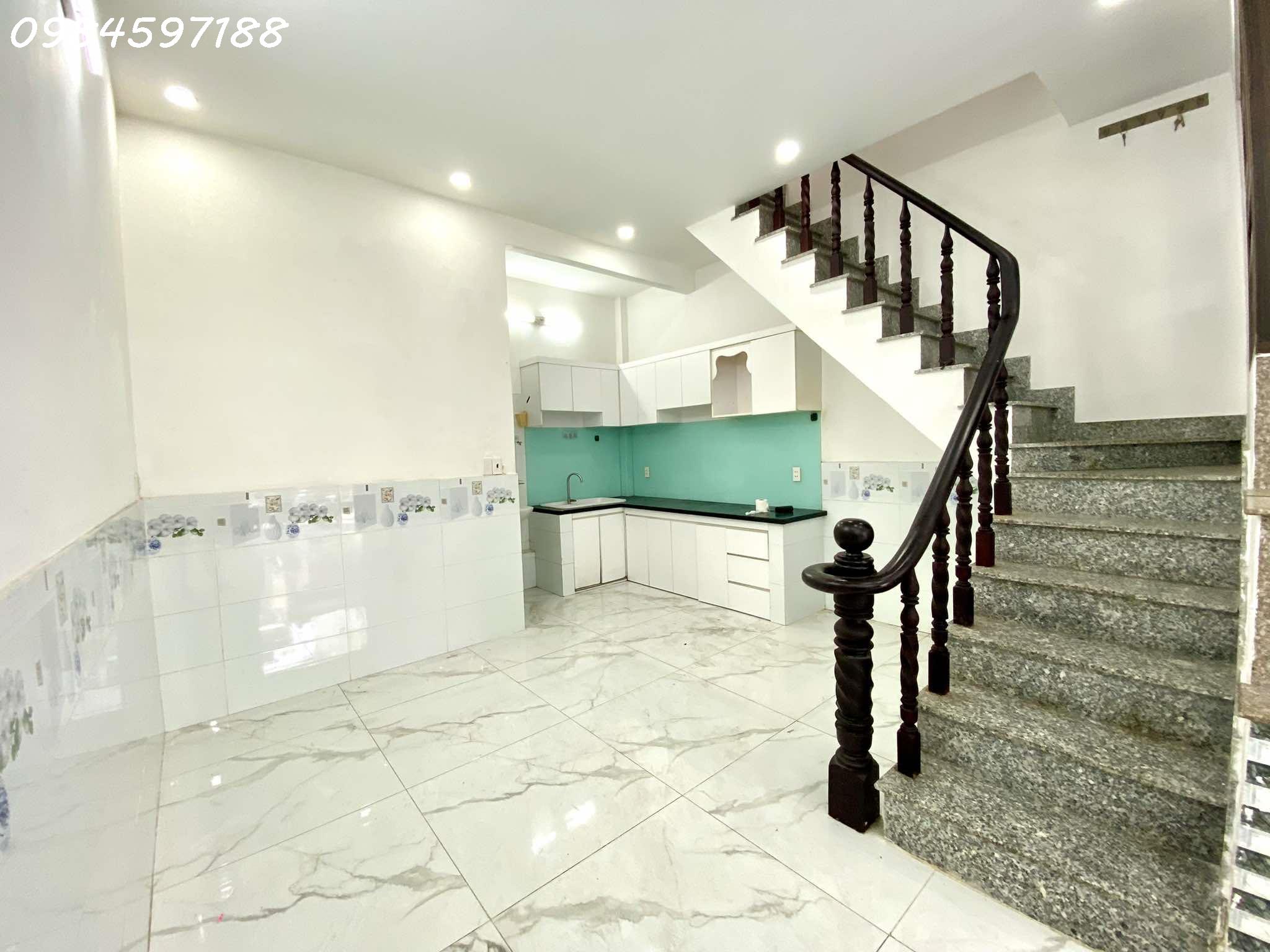 BÁN GẤP NHÀ GIÁ TỐT  NHẤT KHU VỰC 2 TẦNG MÁI THÁI MỚI 57 M2- XE HƠI NGỦ TRONG NHÀ - NGAY BỆNH VIỆN - Ảnh 3