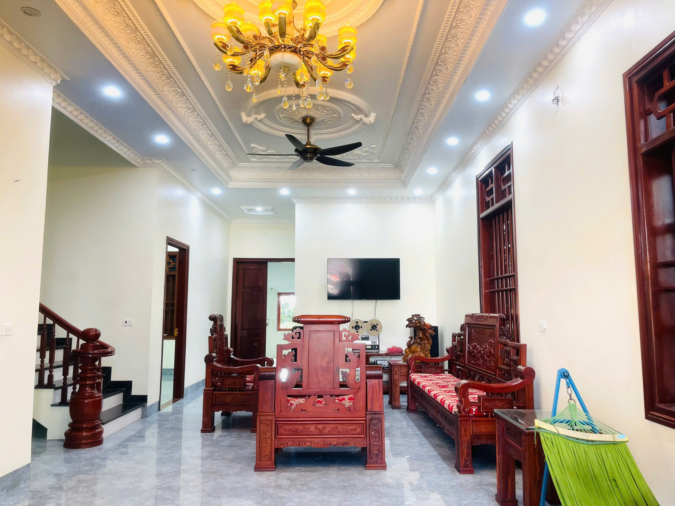 Sở hữu mảnh đất rộng hơn 303m2, mặt tiền gần 10m mặt đường Ql21A, cách trung tâm thành phố Phủ Lý, - Ảnh 1