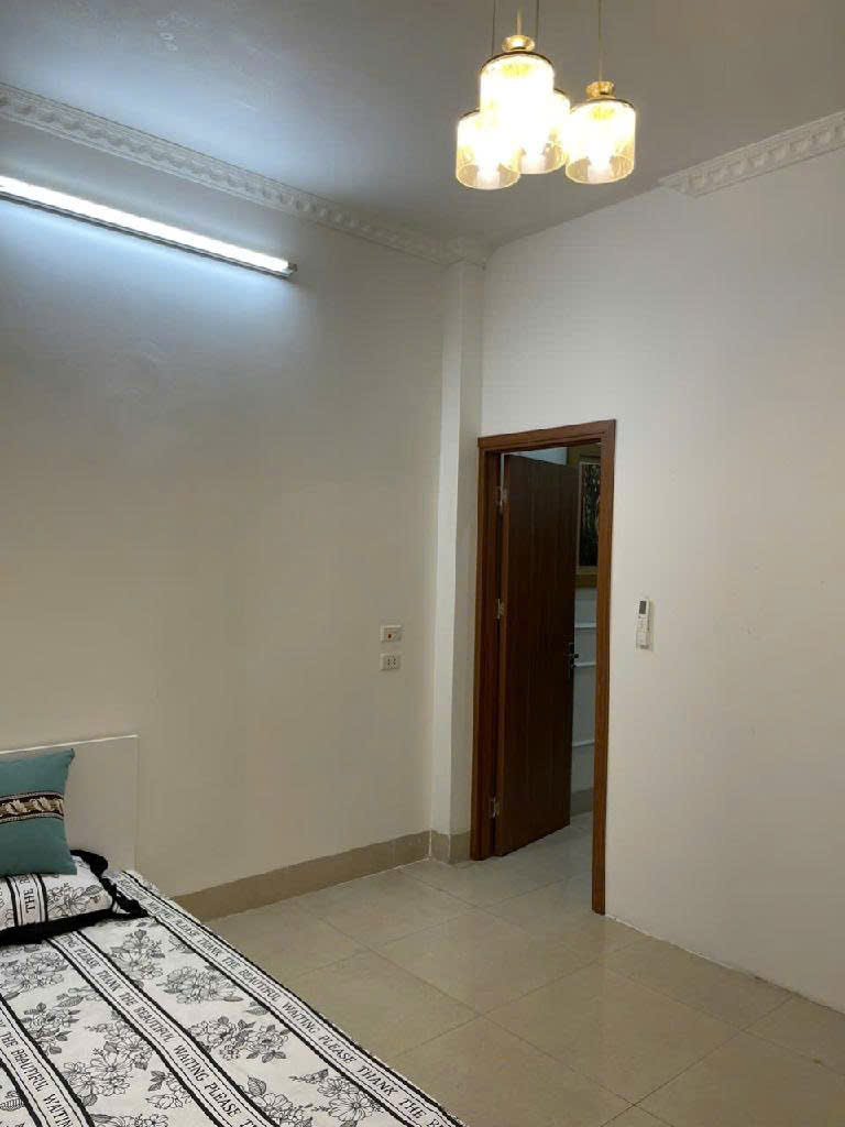 THÁI HÀ 54M 4 TẦNG CHỈ 12,6 TỶ DÒNG TIỀN 50TR/TH  - CÁCH 20M Ô TÔ TRÁNH - SỔ VUÔNG ĐÉT - Ảnh 3