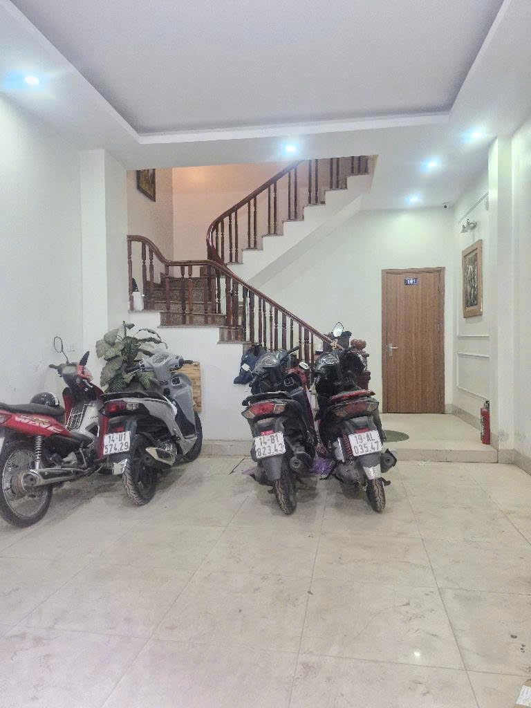 THÁI HÀ 54M 4 TẦNG CHỈ 12,6 TỶ DÒNG TIỀN 50TR/TH  - CÁCH 20M Ô TÔ TRÁNH - SỔ VUÔNG ĐÉT - Ảnh 4