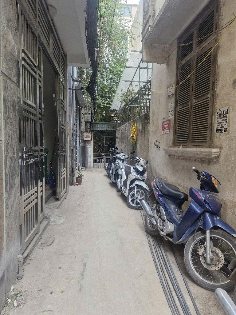 THÁI HÀ 54M 4 TẦNG CHỈ 12,6 TỶ DÒNG TIỀN 50TR/TH  - CÁCH 20M Ô TÔ TRÁNH - SỔ VUÔNG ĐÉT - Ảnh chính