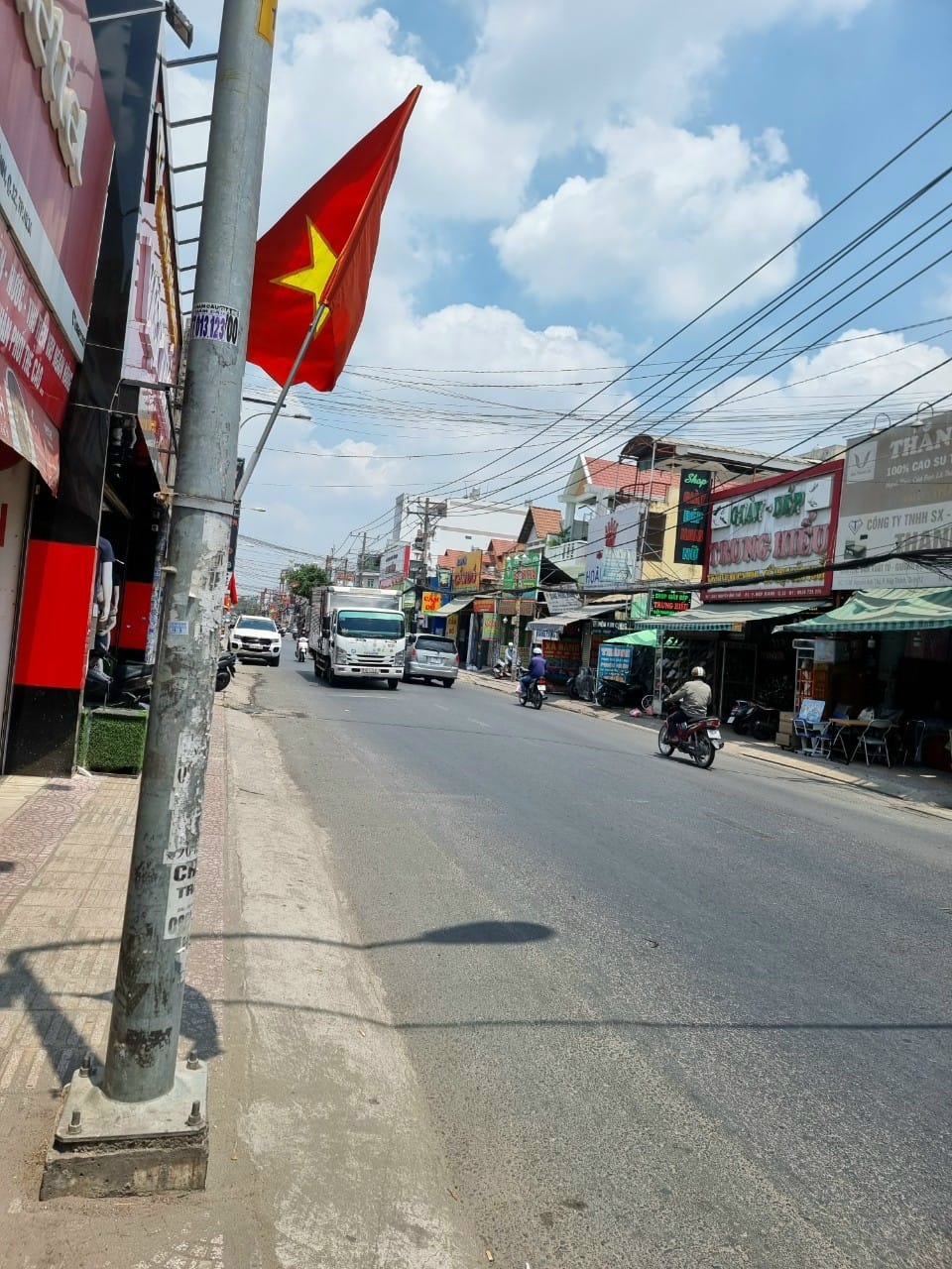 BÁN NHÀ MẶT TIỀN NGUYỄN ẢNH THỦ 9.2X28M GIÁ 26.9 TỶ VỊ TRÍ VÍP - Ảnh 1
